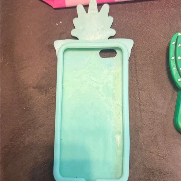 Estee Lauder Pink Bag with pink Phone Case - Picture 5 of 6